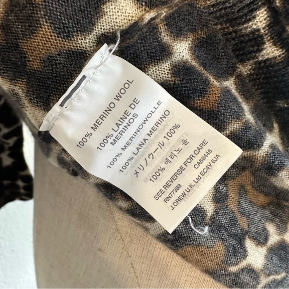 J Crew Merino Wool Tippi Sweater in leopard print 482 - Picture 2 of 5